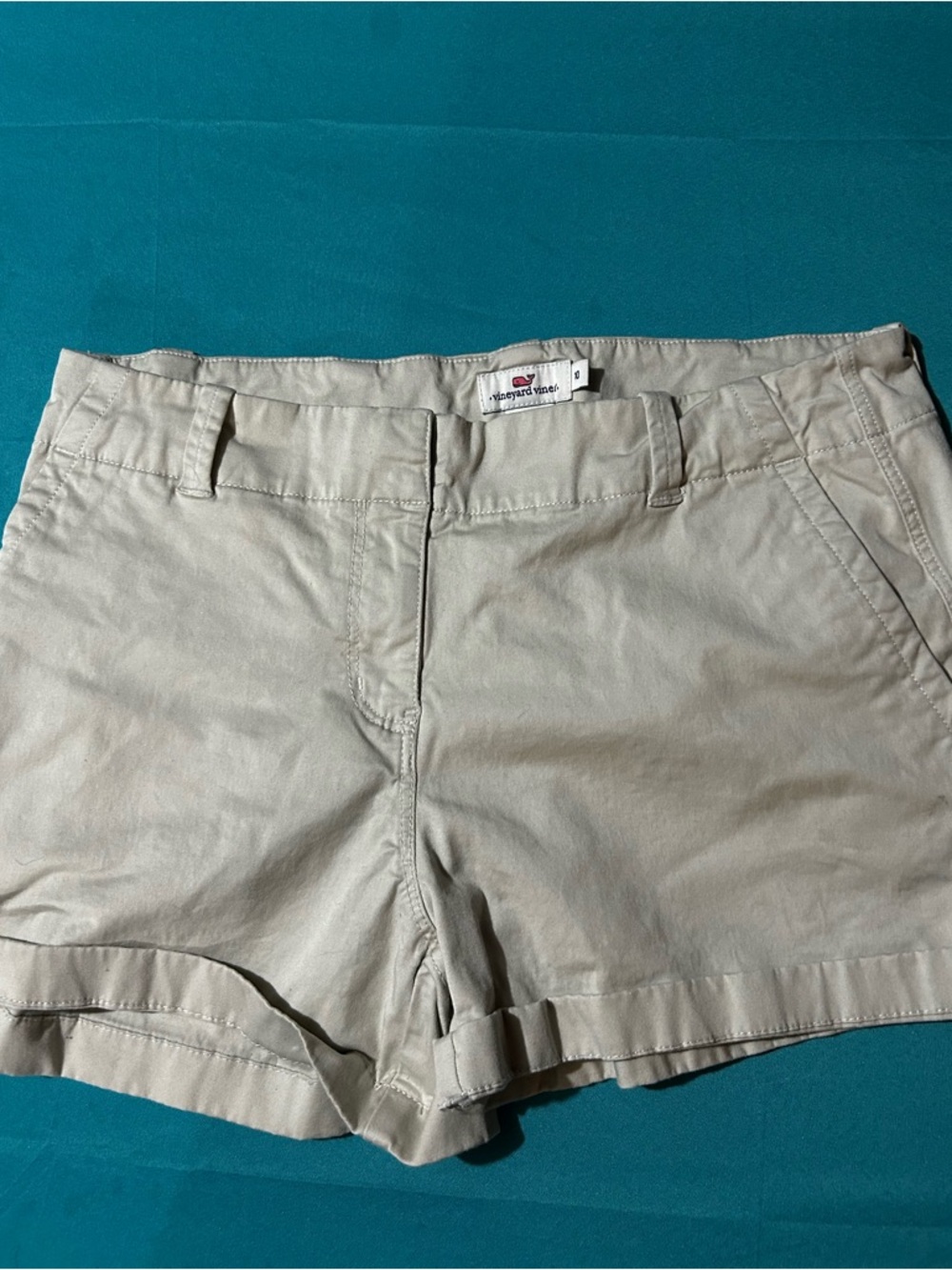Vineyard Vines Cream Women's Chino Bermuda Shorts
